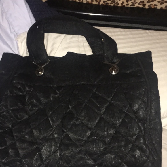 Chanel bag authentic - Picture 1 of 16